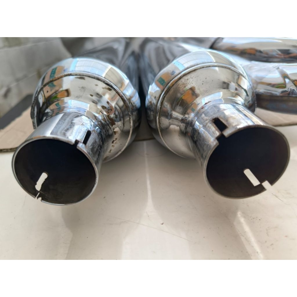 SLIP ON N TRUEDUAL ORIGINAL GENUINE EX ROADGLIDE CVO 2013 kondisi 85%