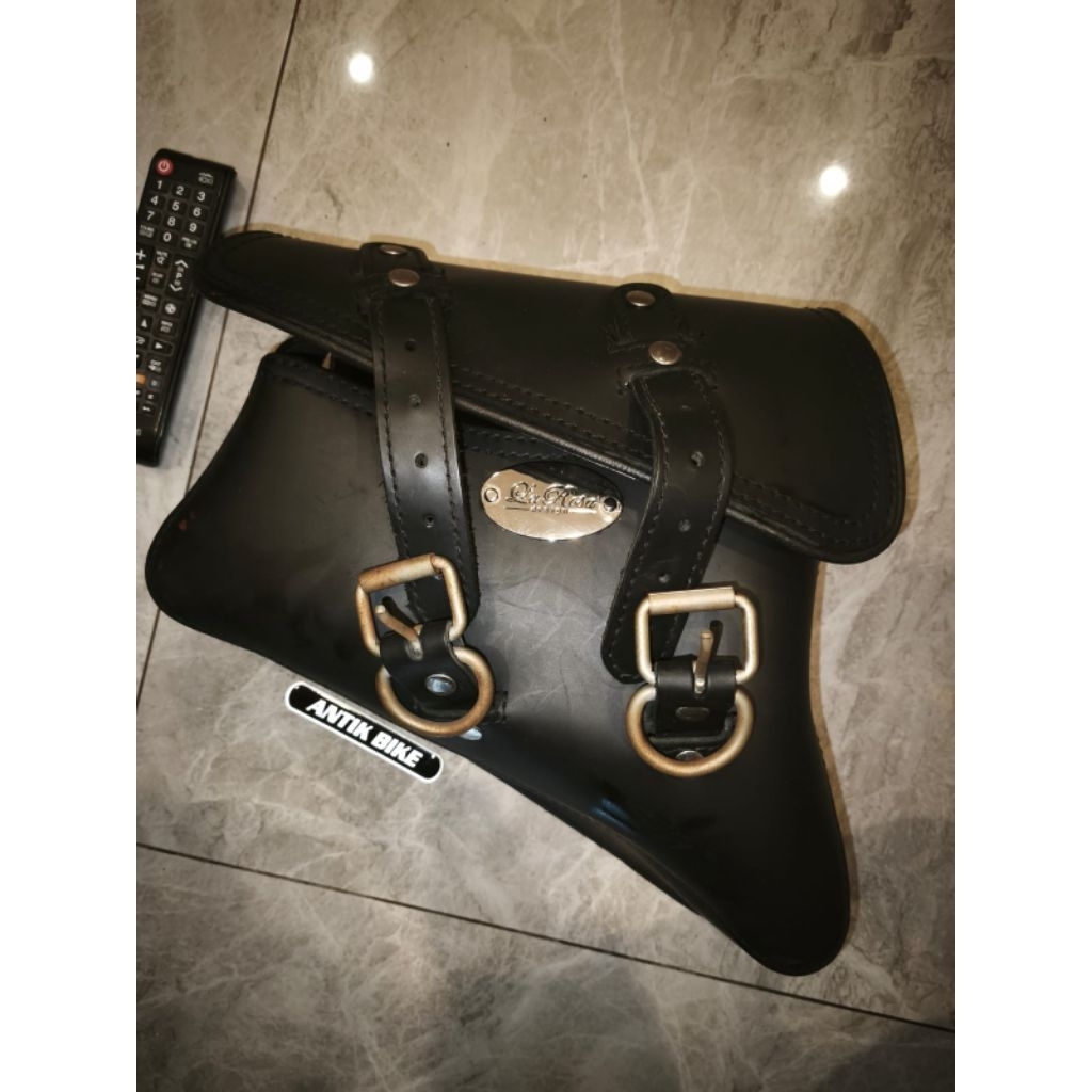 tas kulit La Rosa Design second original Harley Davidson motorcycles kondisi 85%
