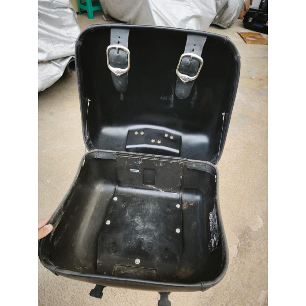 TOUR PACK second original ROadking CLASSIC Harley Davidson motorcycle