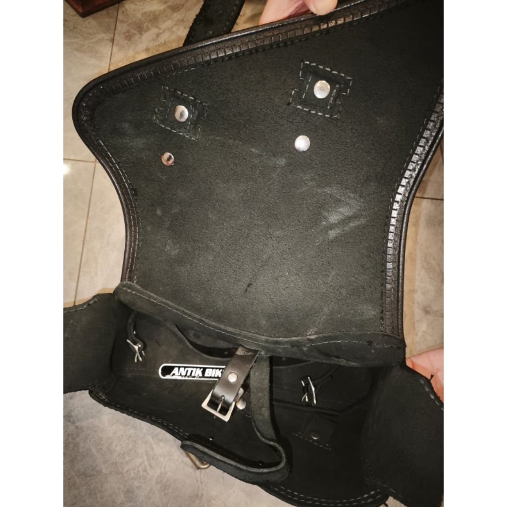 tas kulit La Rosa Design second original Harley Davidson motorcycles kondisi 85%