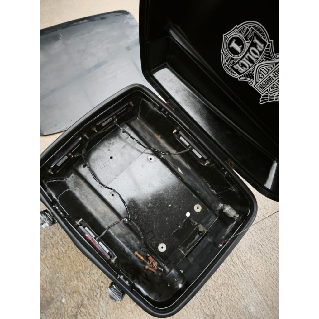 TOURPAK BAGASI SECOND ORIGINAL WHELLEN HARLEY DAVIDSON MOTORCYCLES