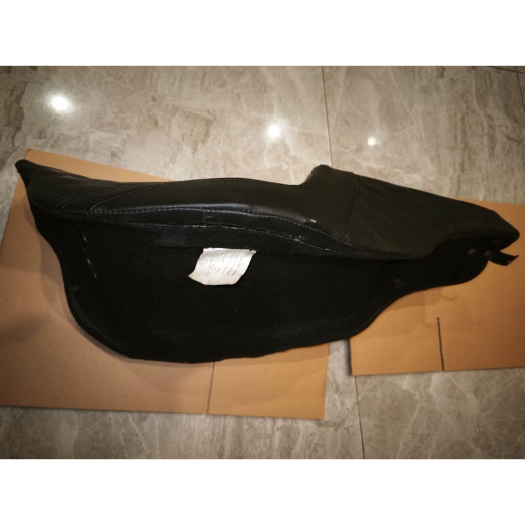 JOK SADDLEMEN SEAT SECOND ORIGINAL EX ROADKING touring 2008-2024 kondisi 90% Harley Davidson motorcycle