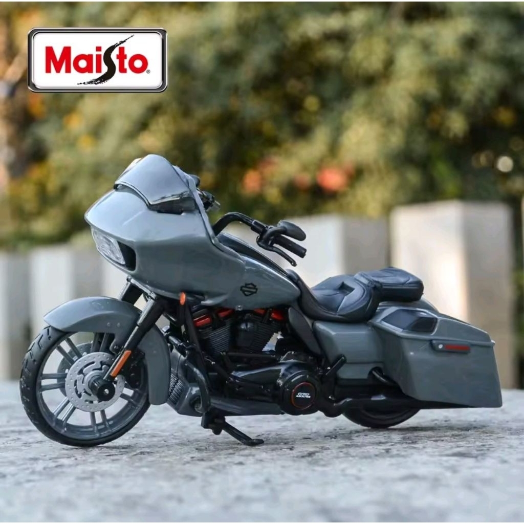 MAISTO 1:18 DIECAst ROADGLIDE CVO 2018 HARLEY DAVIDSON MOTORCYCLES
