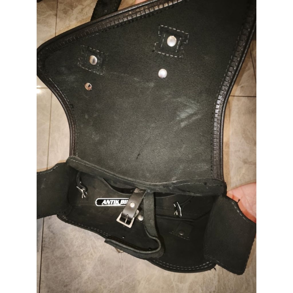 tas kulit La Rosa Design second original Harley Davidson motorcycles kondisi 85%