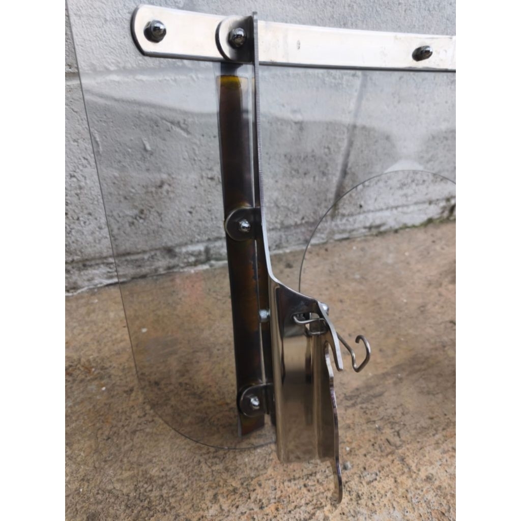 WINDSHIELD SECOND GENUINE USA EX SPRINGER HARLEY