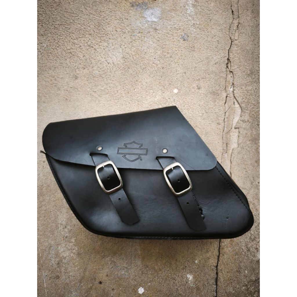 SIDEBAG SECOND ORIGINAL for Sportster or SOFTAIL Harley Davidson motorcycles kondisi 85%