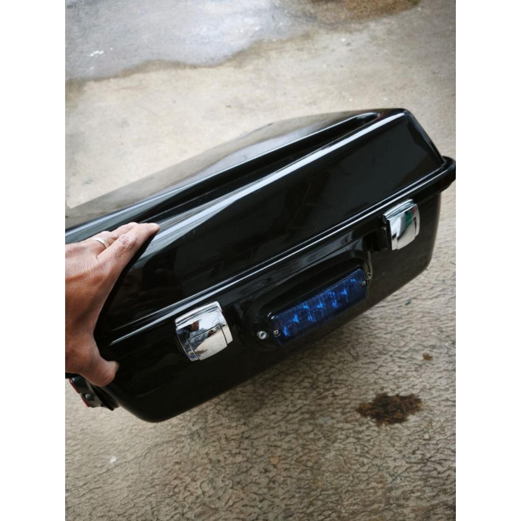 TOURPAK BAGASI SECOND ORIGINAL WHELLEN HARLEY DAVIDSON MOTORCYCLES