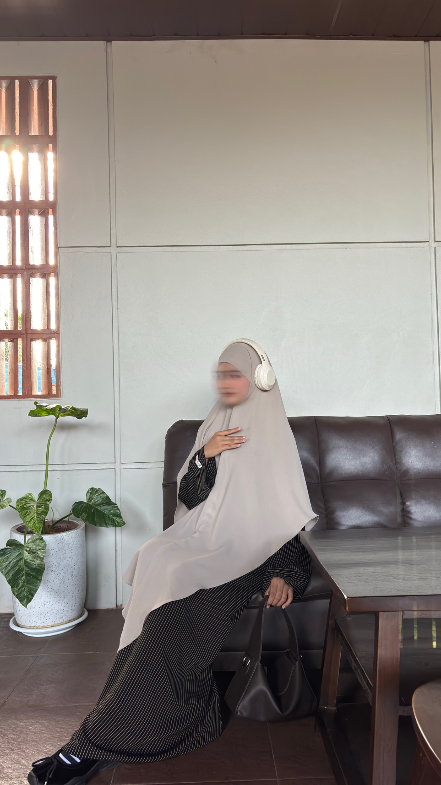 Saýeda - Lana Stripe Abaya