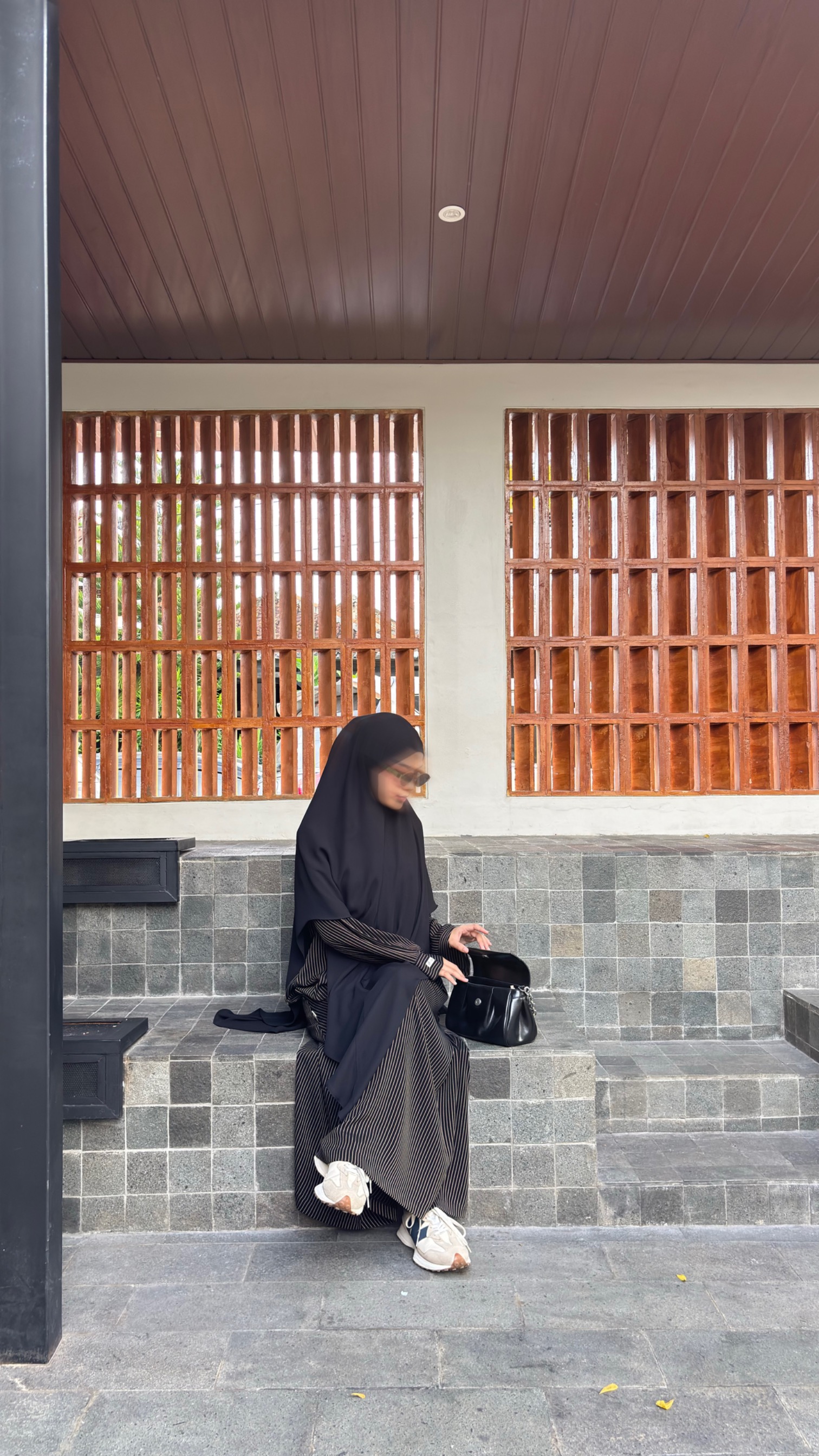 Saýeda - Lana Stripe Abaya