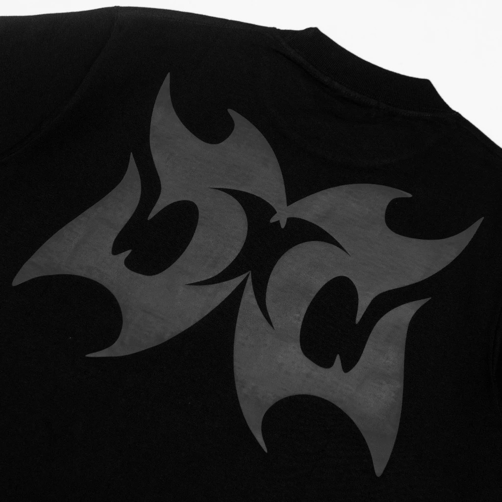 BLACK DOMINION TEE