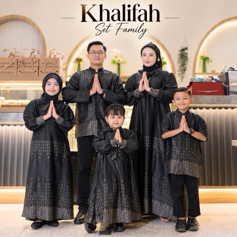 Khalifah Family Couple Hitam