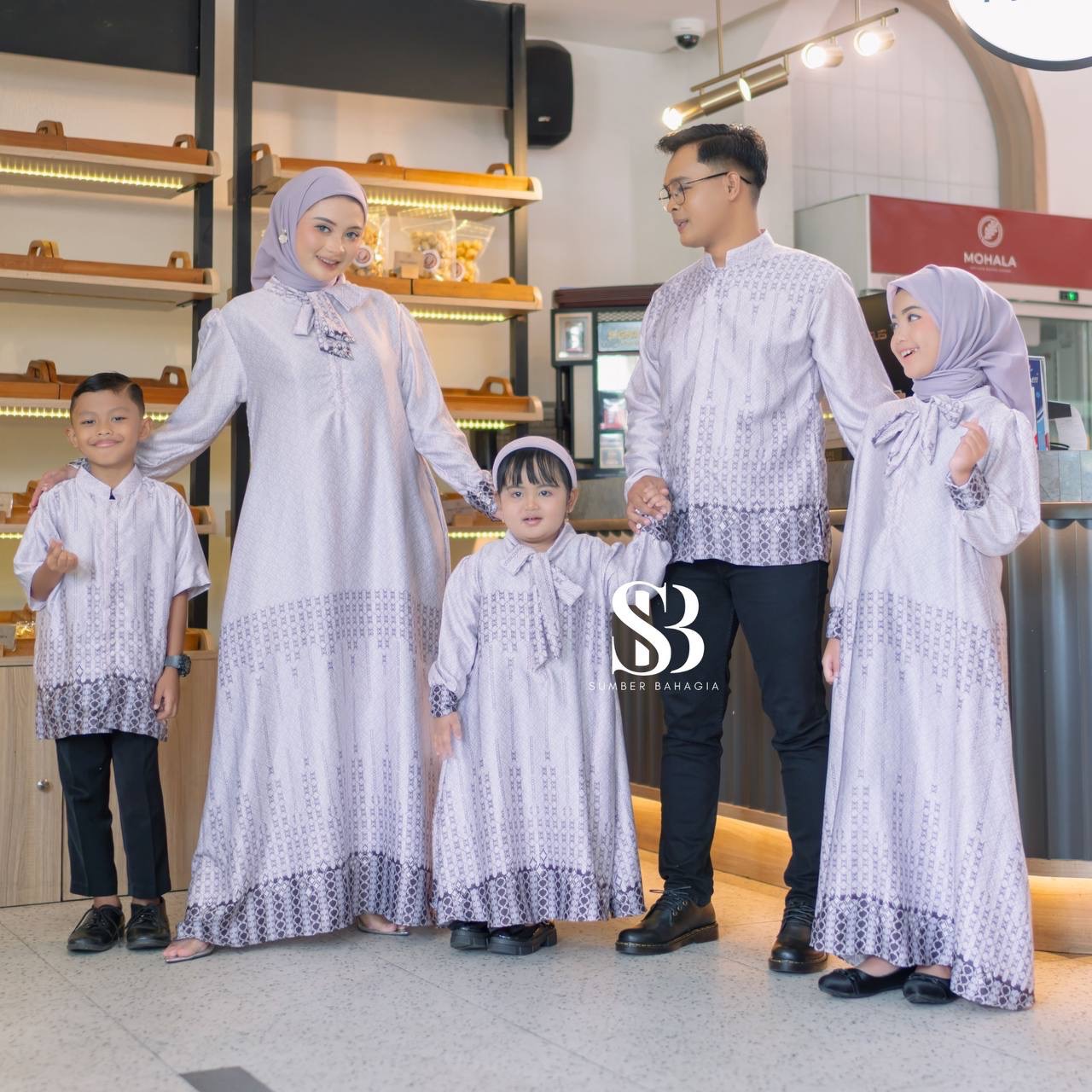 Khalifah Couple Keluarga Lilac