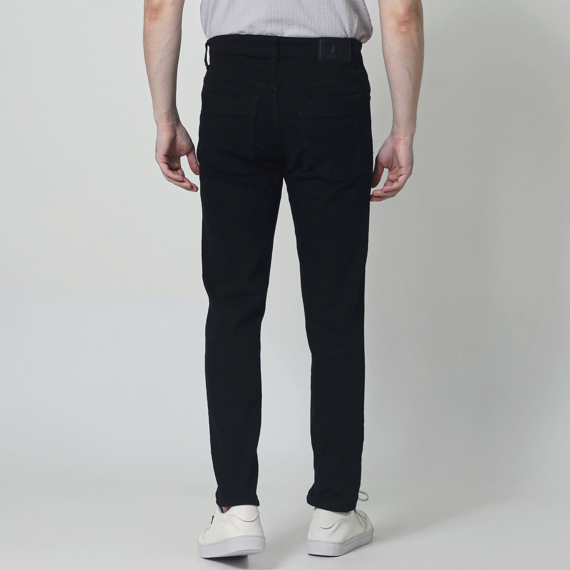 Carbon Nero Jeans