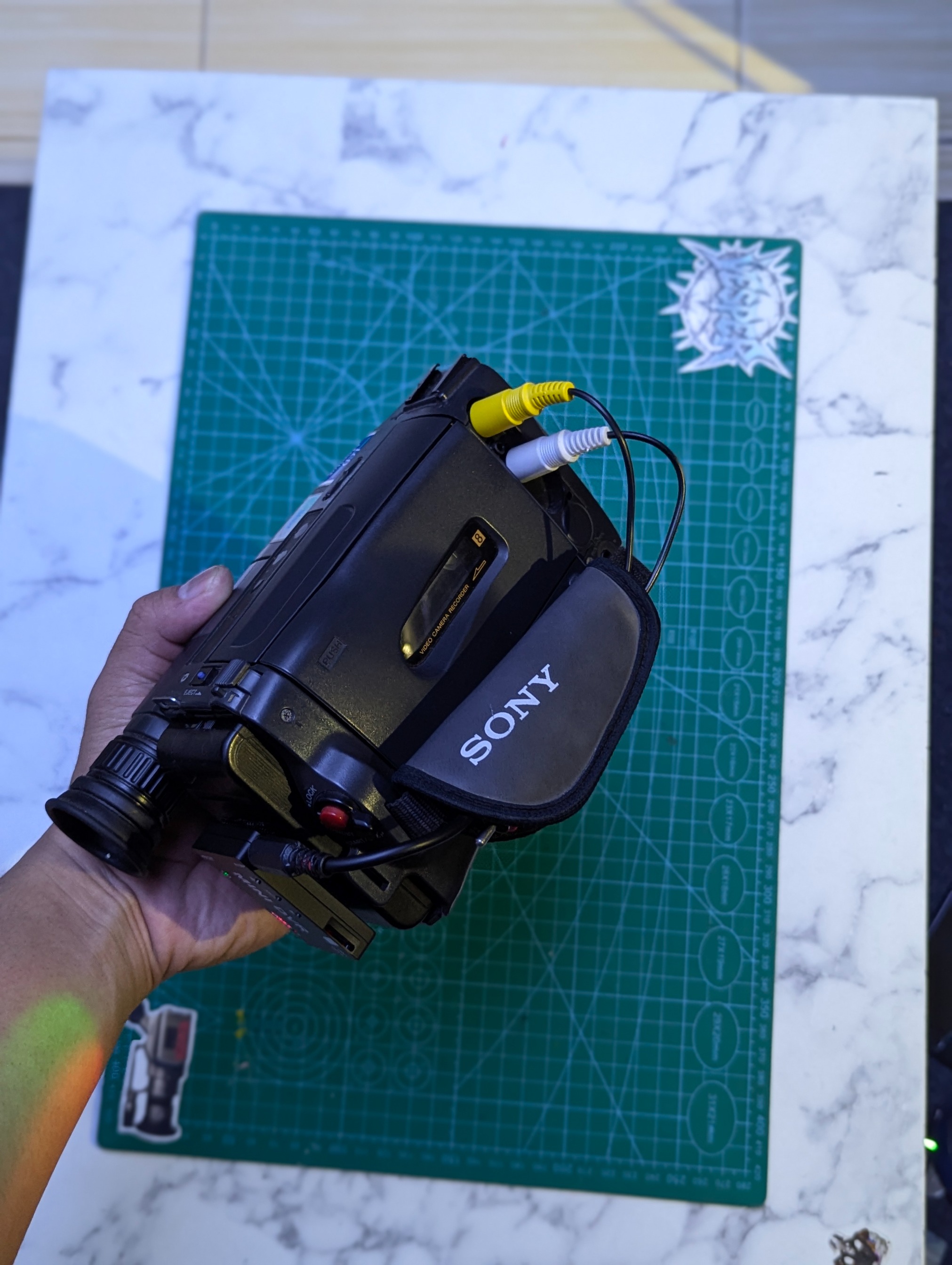 RE WIRING MINI DVR CABLE