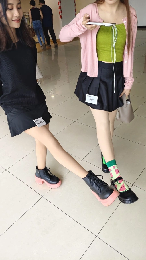 Qyokazu FIJI Bareleg UV Stocking SEMI dan WINTER
