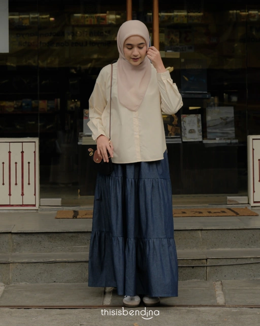 Image of Zara Skirt