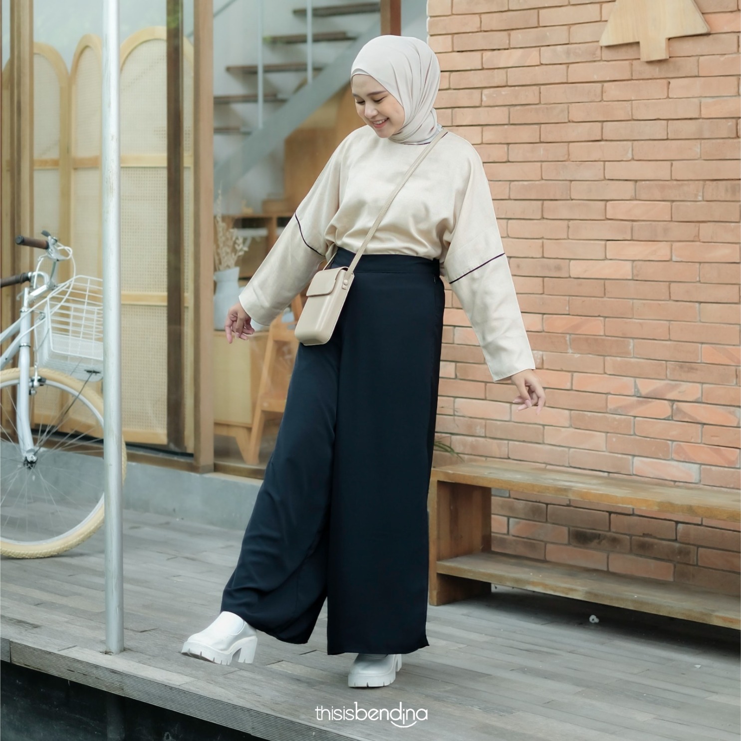 Sada Pants Black