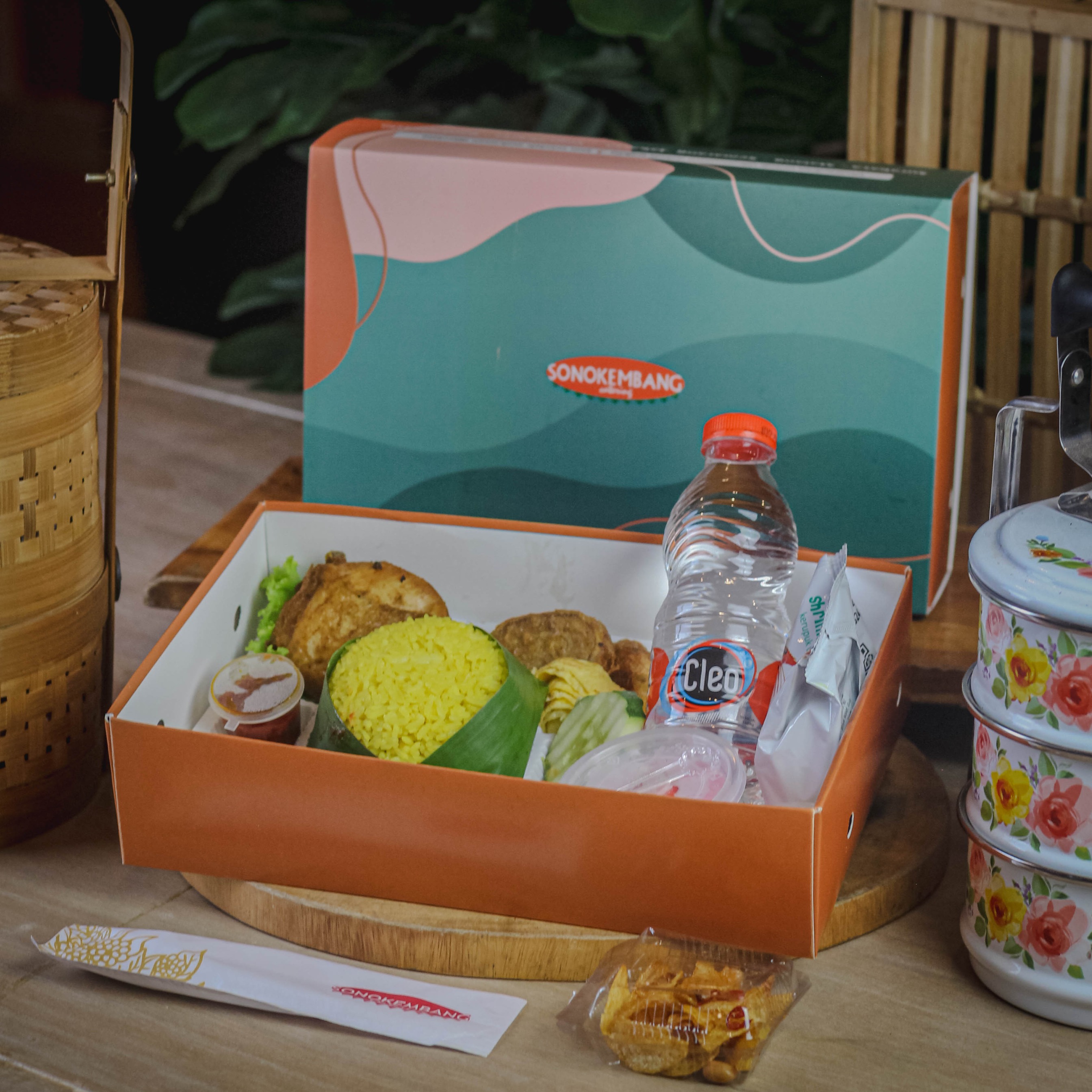 Nasi Kuning Box Premium