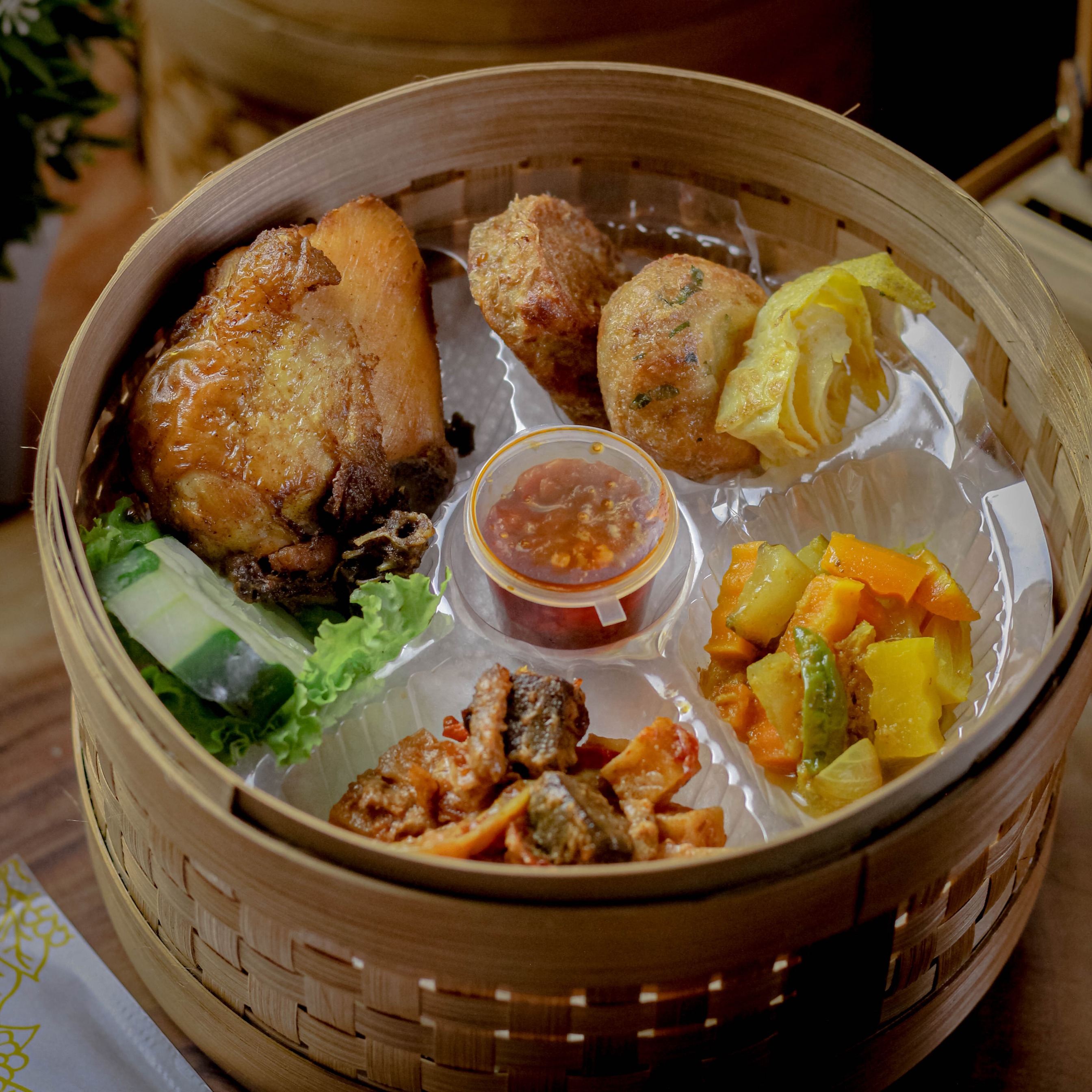 Tenong Nasi Kuning