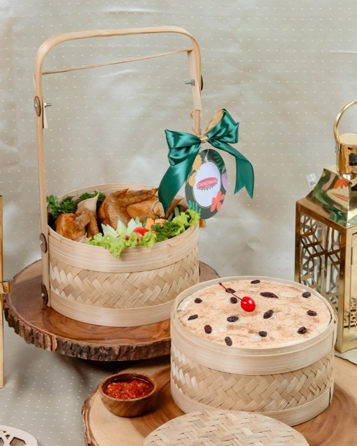 Image of Ayam Ingkung + Klapertart 