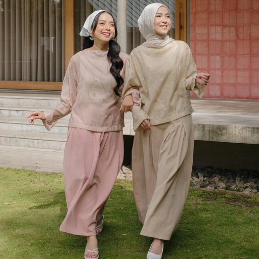 Image of Tuva Set - ATKEY Raya Collection