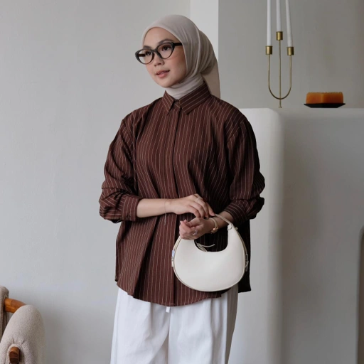Image of Flowing Shirt Pattern | ATKEY - Kemeja Wanita Stripes Oversized Lengan Panjang