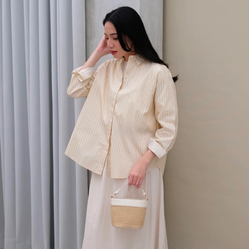 Image of Flowing Shirt Pattern