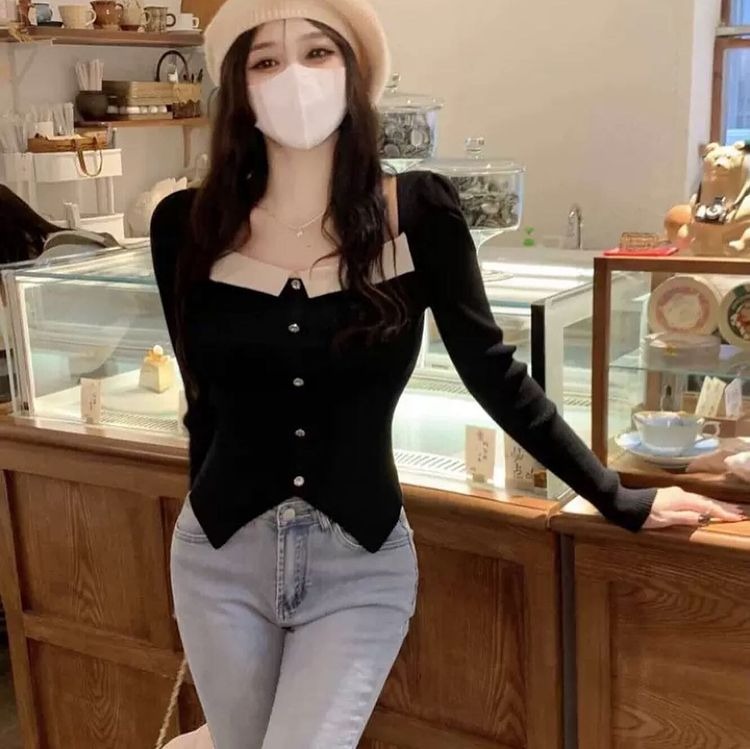 Nazumi Squareneck Top