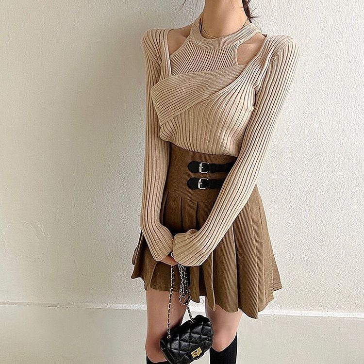 Driliana Knit Halterneck Top