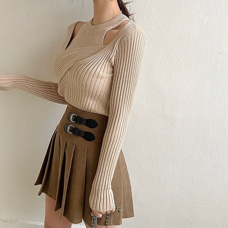 Driliana Knit Halterneck Top