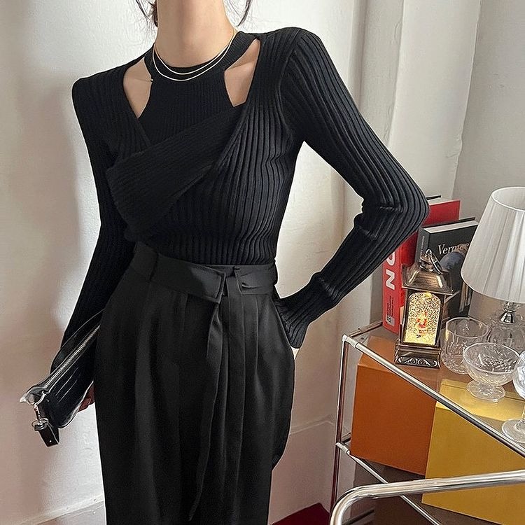 Driliana Knit Halterneck Top