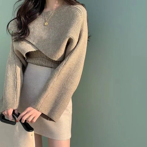 Vriana Knit Top