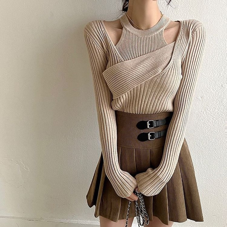 Driliana Knit Halterneck Top