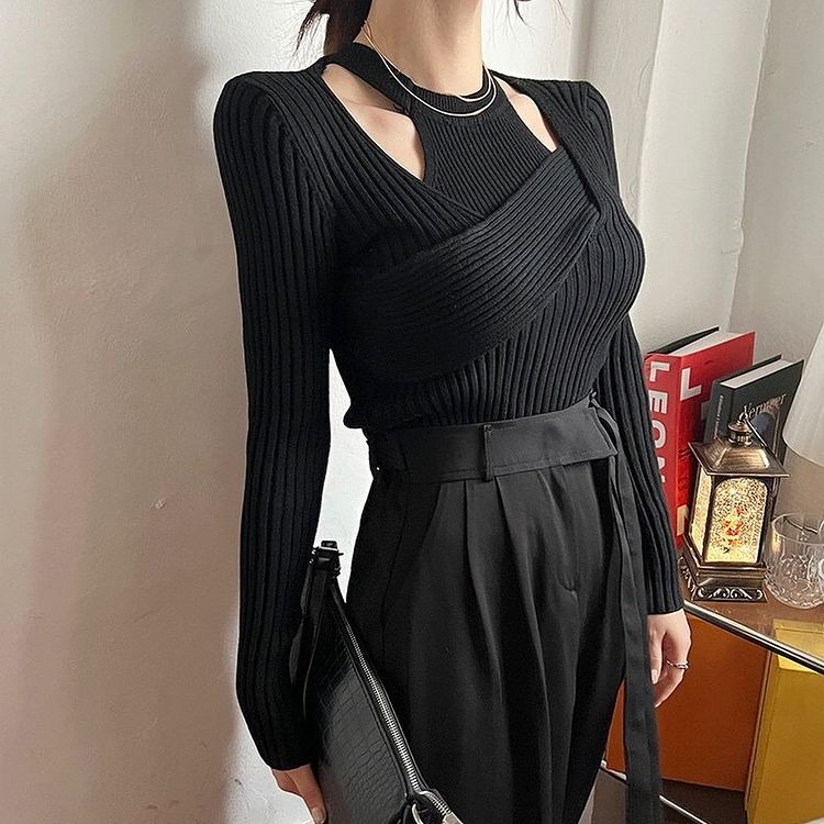Driliana Knit Halterneck Top