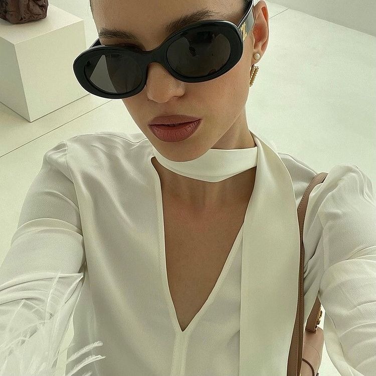 Slika SleeveFur Blouse