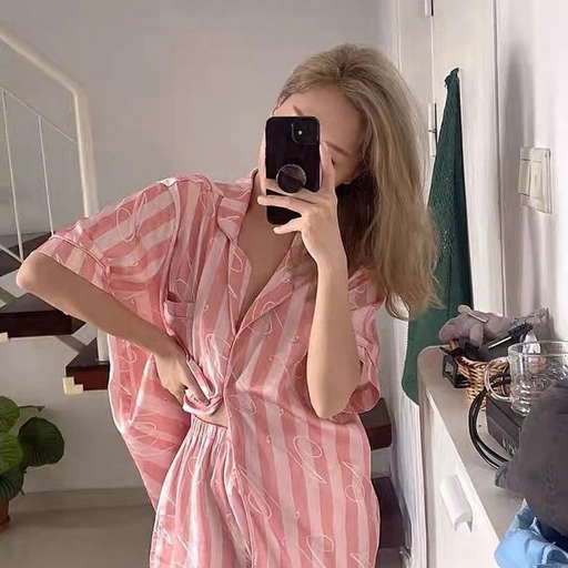 Livia Pink Pajamas Set