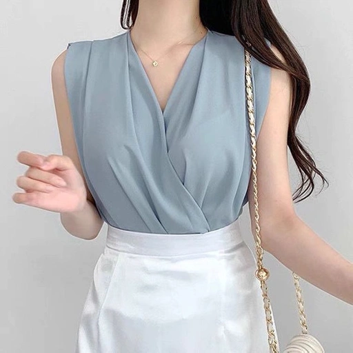 Kurvita V Neck Top