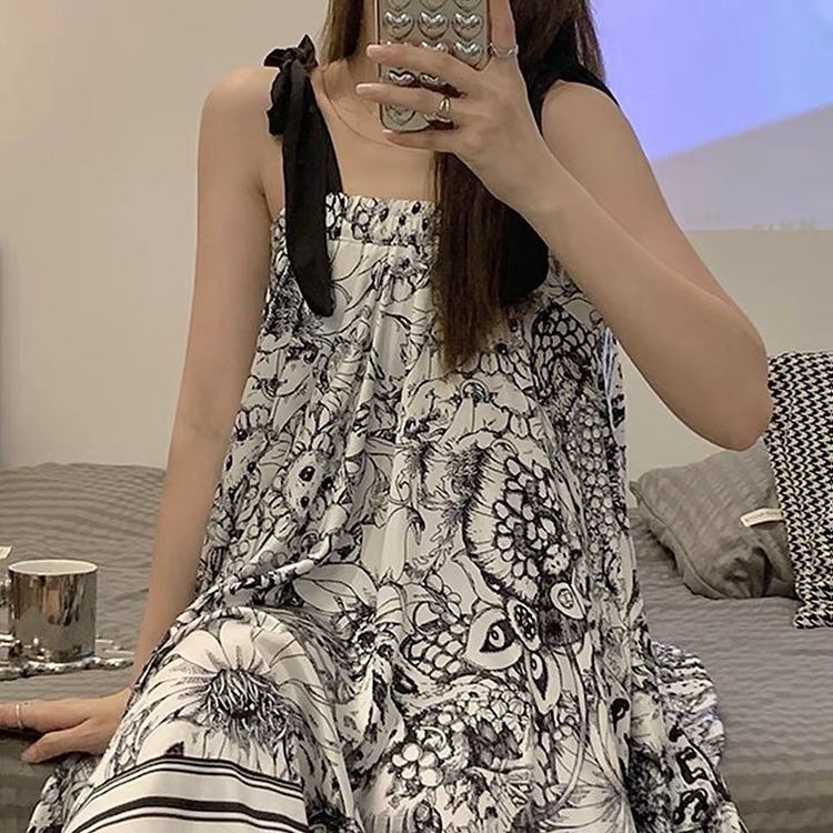 Hourel Night Gown