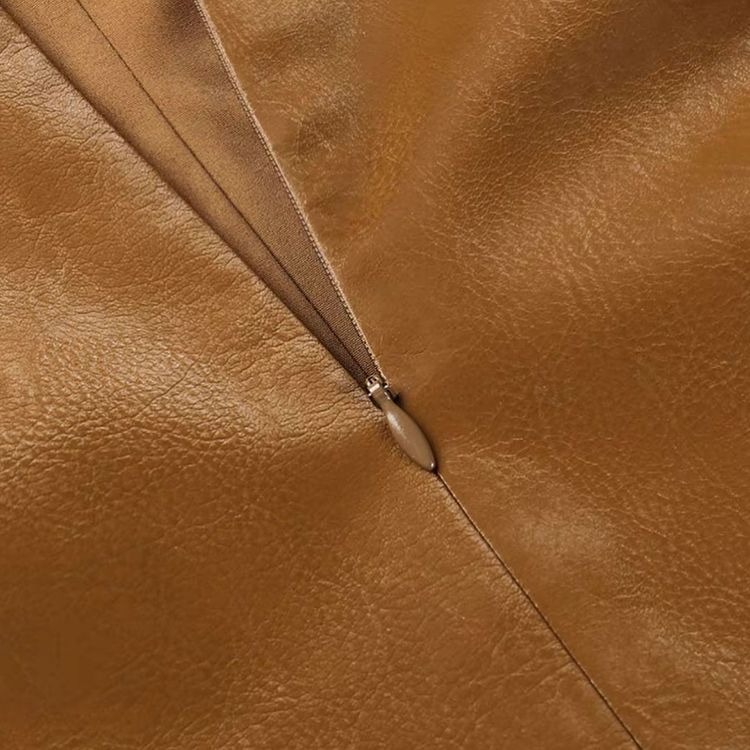Oklin Side Pocket Skirt