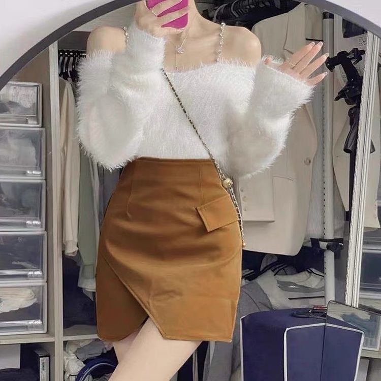 Oklin Side Pocket Skirt