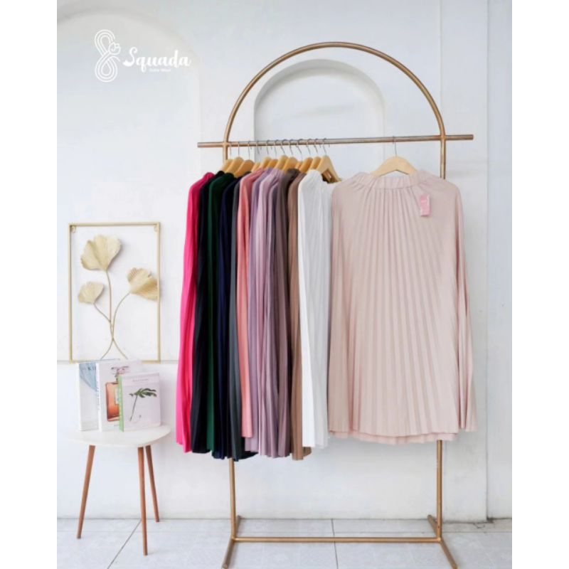 TOKYO PLEATS SKIRT