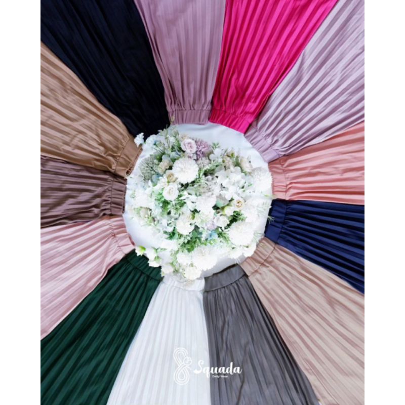TOKYO PLEATS SKIRT