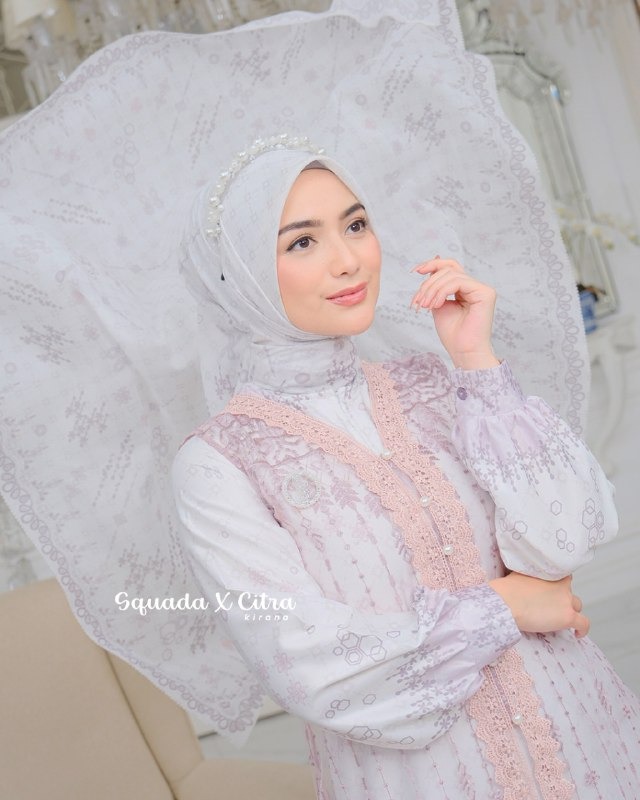 SQUADA | SAPPHIRE SERIES (CRYSTAL WHITE)