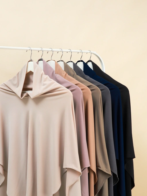 Image of SORA BERGO DAILY SYAR'I JERSEY PREMIUM - ESSENTIALS PRODUCT SQUADA