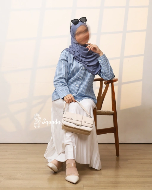 Image of SQUADA | LANINA STRIPE SHIRT