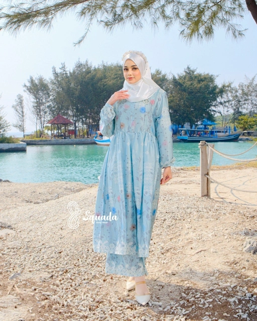 Image of SQUADA | TERALA LONG TUNIK SET DAZZLING BLUE