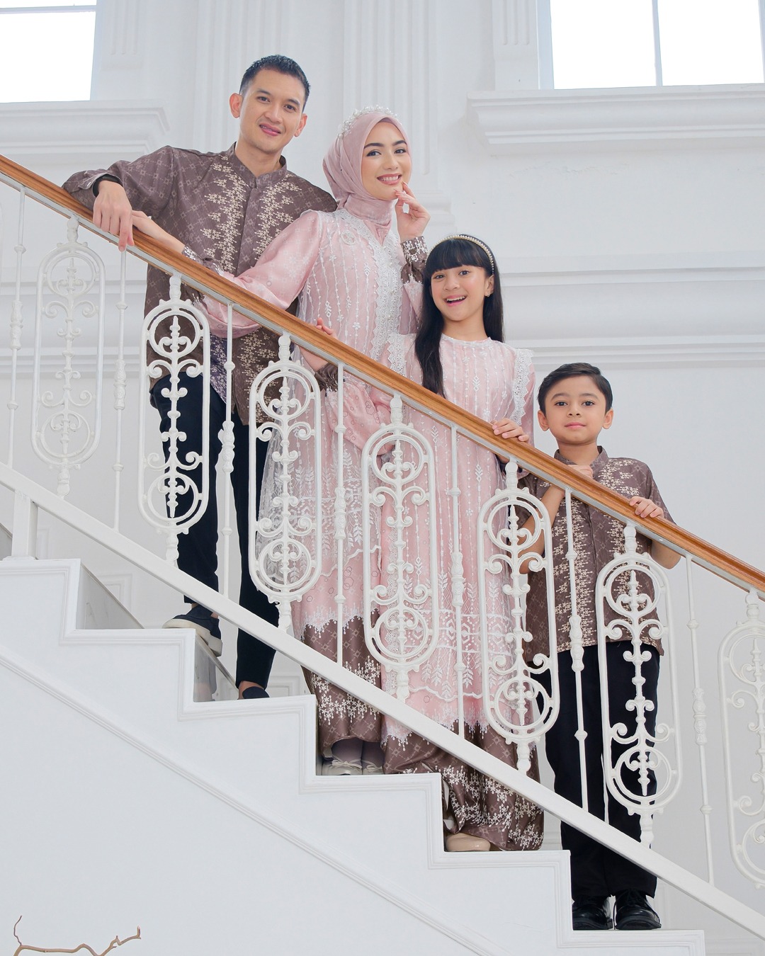 SQUADA | SAPPHIRE SERIES (PEACH RUBY)