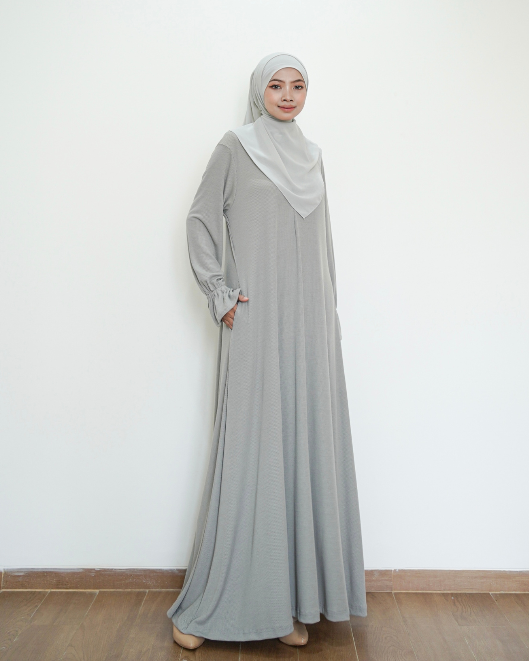 Evolvere - Abaya Dress Muslim Wanita All size Jumbo
