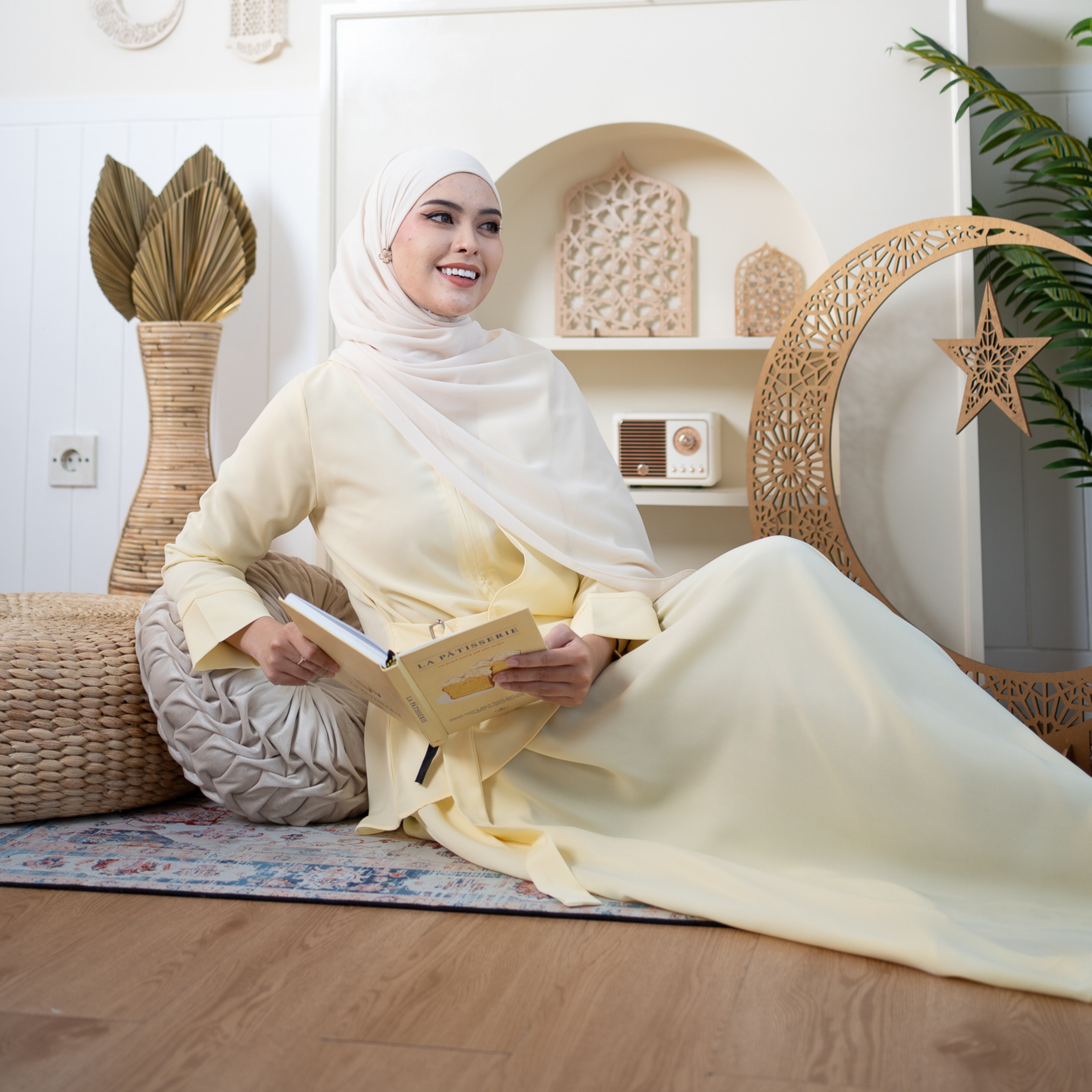 Evolvere-Pamela One Set Setelan Rok Muslim Elegant dan Simple ( Atasan dan Rok )