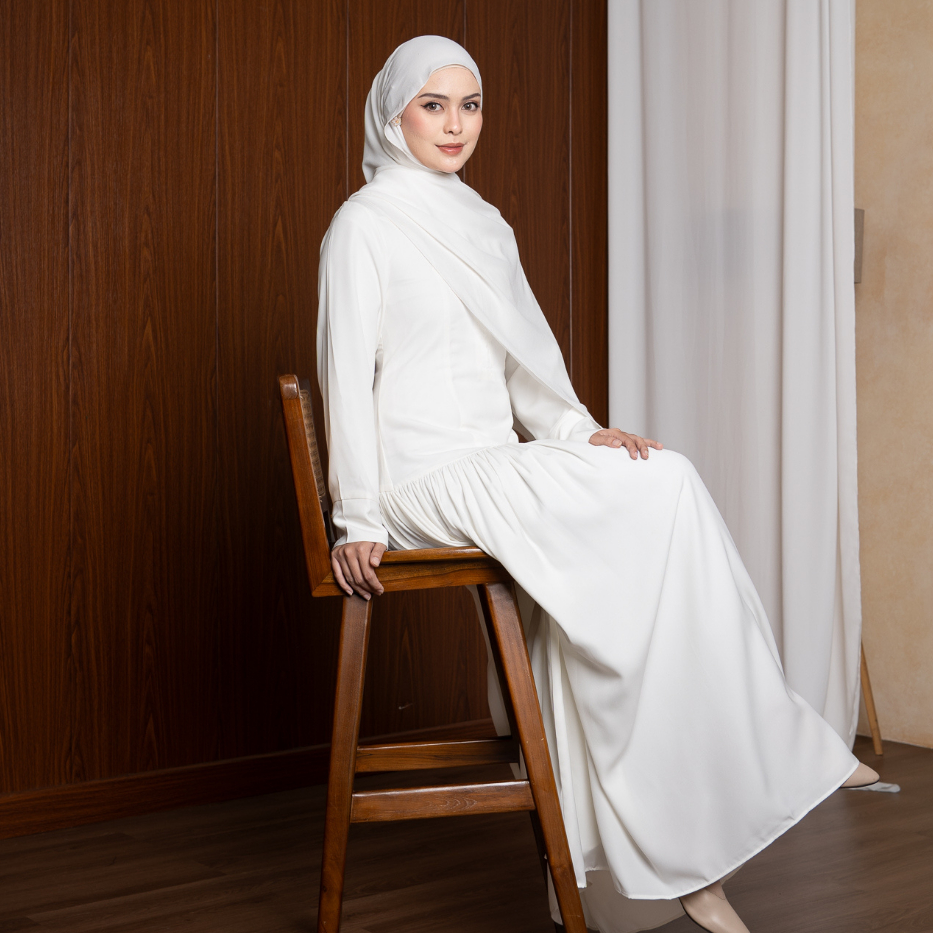 Evolvere - Halwa Dress Gamis Muslim Simple Elegant